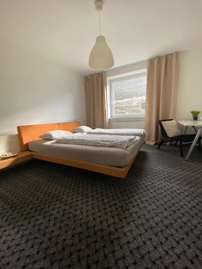 W28 / Beethoven Room ピエシュチャニ エクステリア 写真